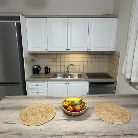 Nikolet 1 Apartament