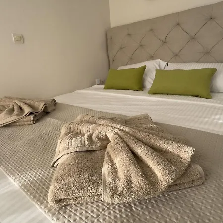 Nikolet 1 * Rethymno